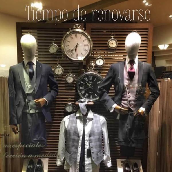 Escaparate y Decoracion Comercial Mario Echevarria: Moda-ALDABALDETREKU - Donostia